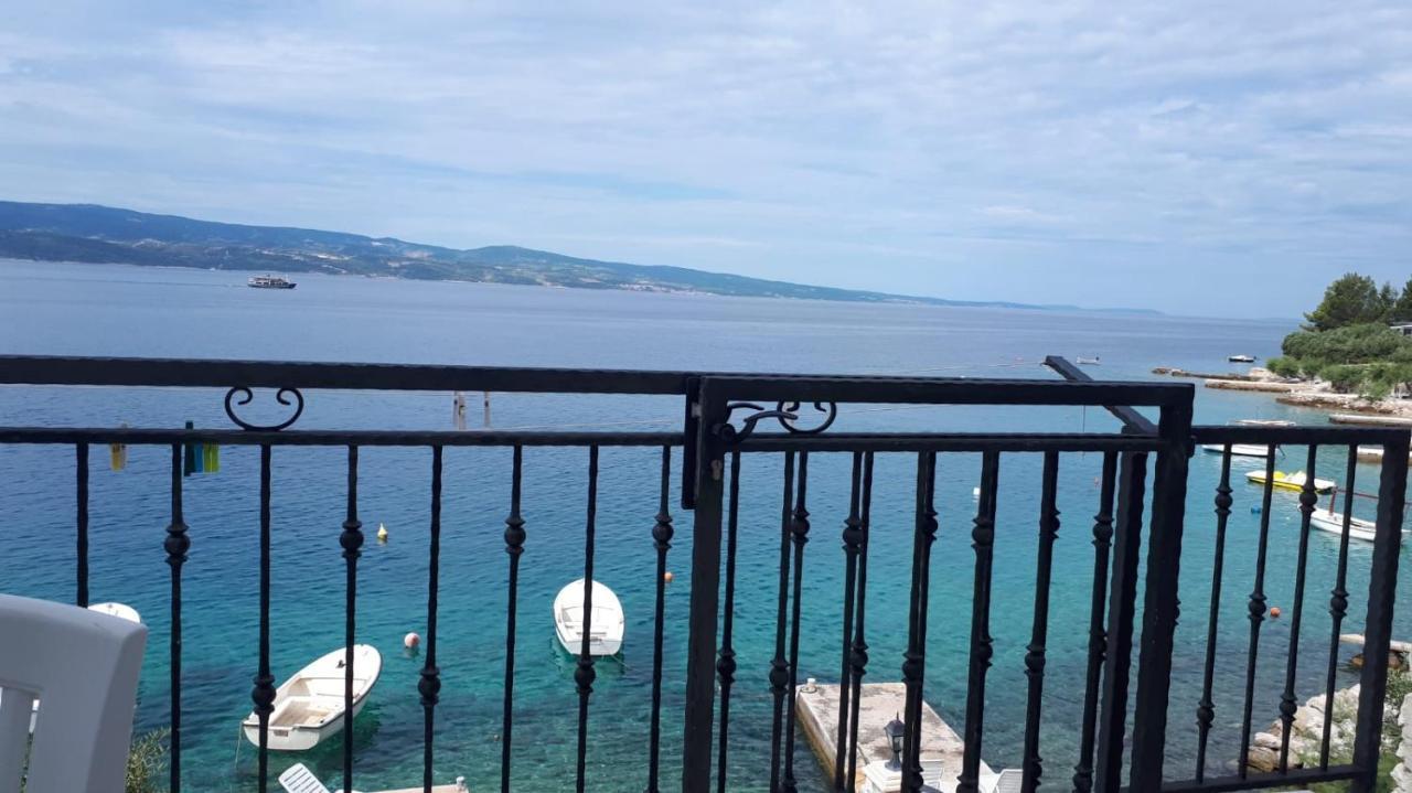 Apartment On The Beach Lokva Rogoznica Exterior foto